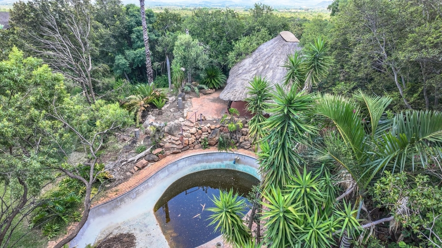 4 Bedroom Property for Sale in Waagfontein North West